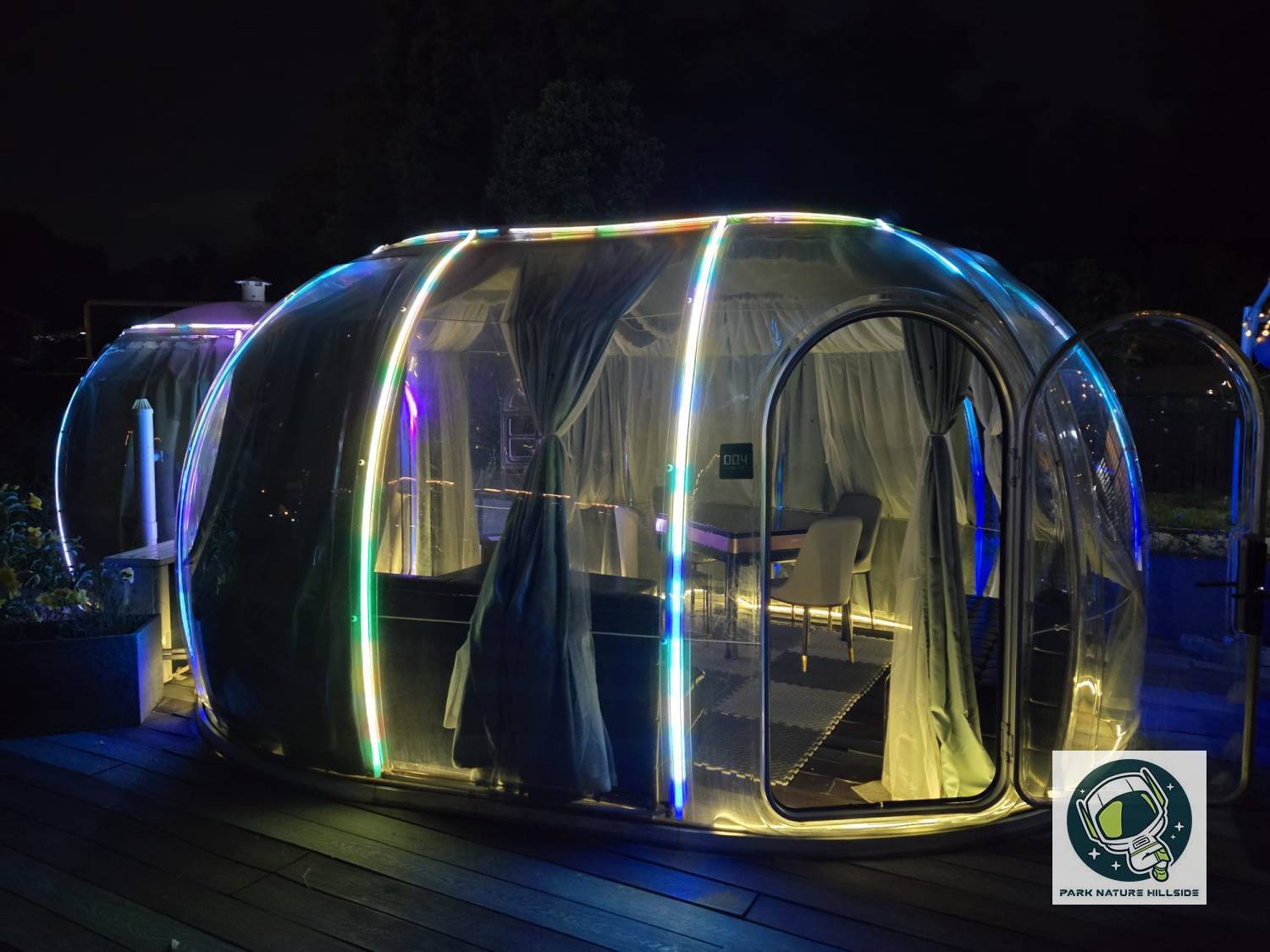 【STAR POD】DAY CAMPING ( 2-8 pax )14:00 - 22:00